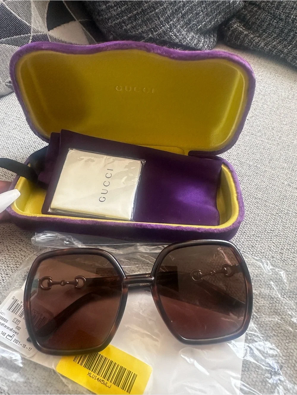 Gucci Tortoiseshell Square Frame Women's Sunglasses with Gold Accents - Brown